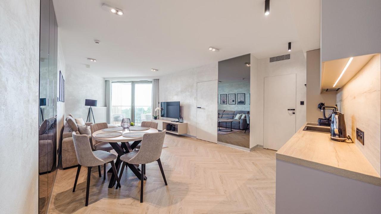 Apartamenty Sun & Snow Pinea Поберово Екстериор снимка